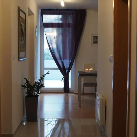 Radmila Apartment *